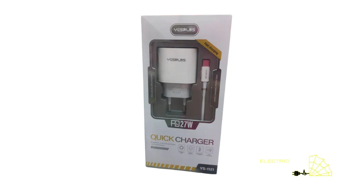 27W fast USB wall charger in packaging with cable, YS-1121 quick charger